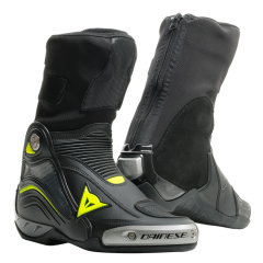 Dainese Axial D1 in boots